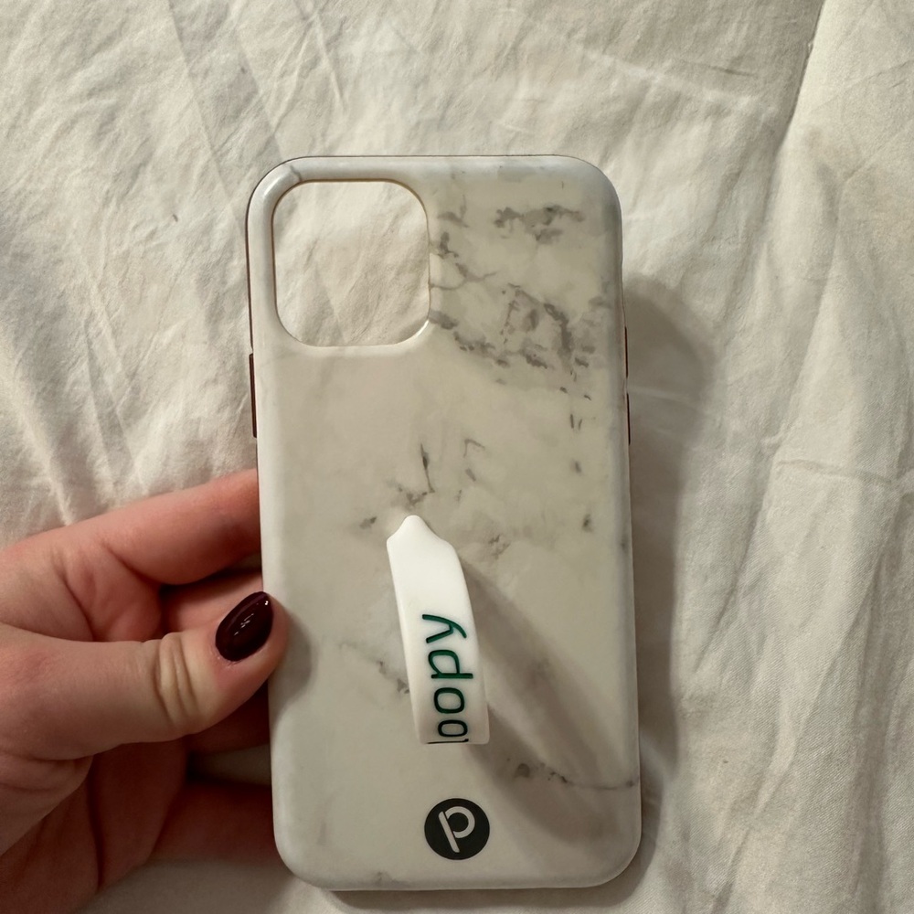 Loopy White Marble Phone Case